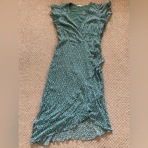 Abercrombie & Fitch Faux Wrap Dress XLP Sage Green Ruffle Cap Sleeves Prairie